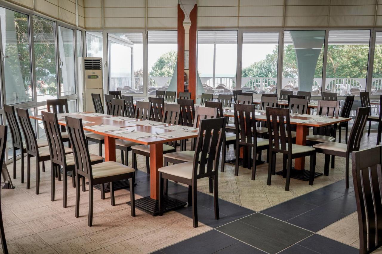 Laguna Beach Hotel Albena Kültér fotó